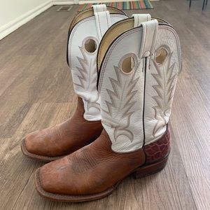 Men’s boots. Larry Mahan. Size: 9.5